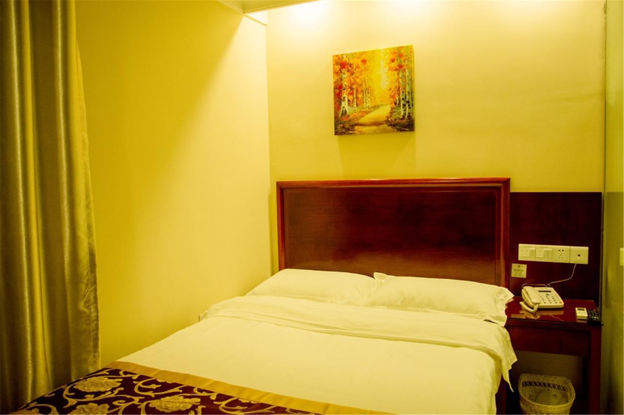 Greentree Inn Jiangsu Zhenjiang Danyang Development Zone Municipal Government Business Hotel Dış mekan fotoğraf